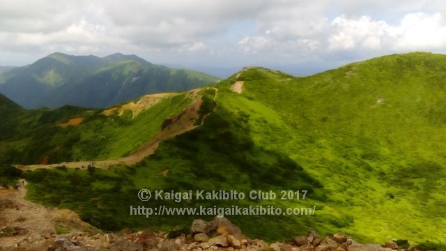 那須朝日岳の山頂からの景色