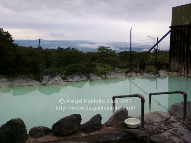 那須高雄おおるり山荘の露天風呂
