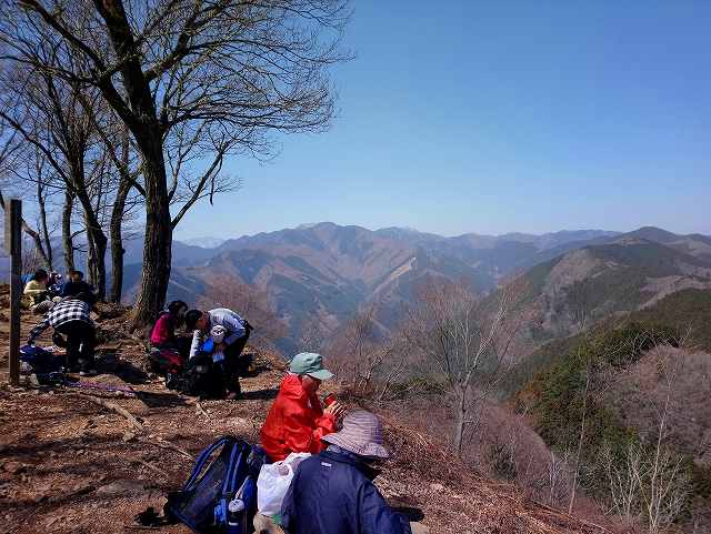 岩茸石山の山頂