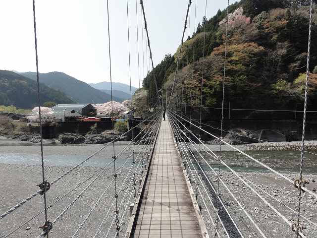両国吊り橋