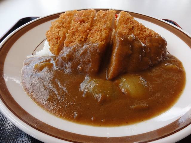 筑波山御幸ヶ原コマ展望台レストランのカツカレー