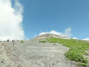 那須茶臼岳への登山道