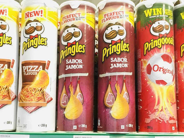 スペインの生ハム味のプリングルス