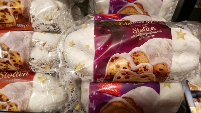 柱：Stollen （シュトレン）