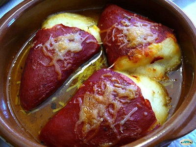魚のピーマン詰め:塩タラのピキージョピーマン(Pimiento Piquillo Relleno del Bacalao)