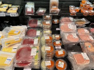 オランダの生肉加工品