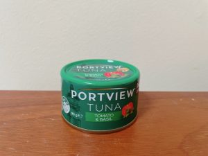 オーストラリアのツナ缶トマトバジル味