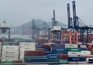 香港