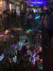 ブタペストの廃墟バー